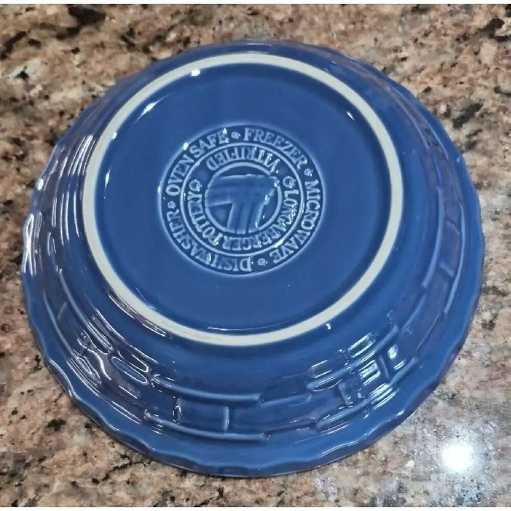 Longaberger Small Blue Ceramic Pie Plate 7 1/4